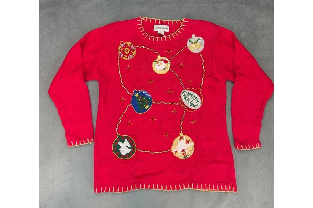 Victoria Harbour Size Small Embroidered Christmas Sweater Cardigan Sequin Santa